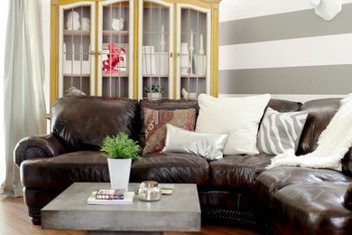 Trendy living room photo in Phoenix