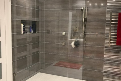 Example of a large minimalist master porcelain tile porcelain tile bathroom design in New York