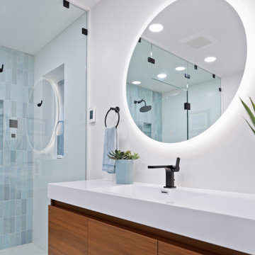 White Pines Bathroom