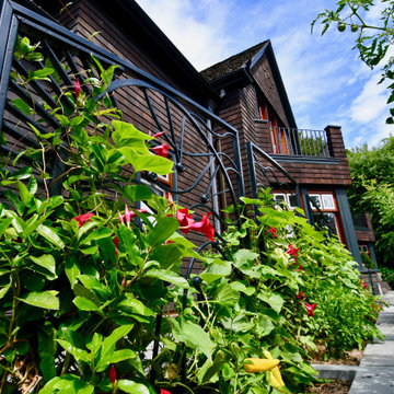 Brookline Edible Garden Paradise
