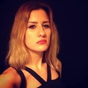 Gamze Sargıns foto