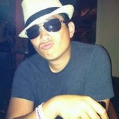 Eric Ling's photo