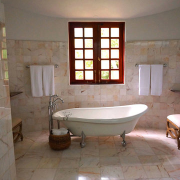 Farmhouse Master Bathroom Suite