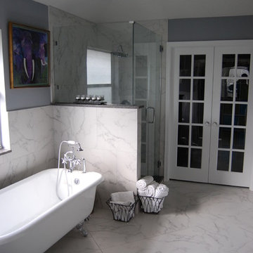 Aucello bathroom