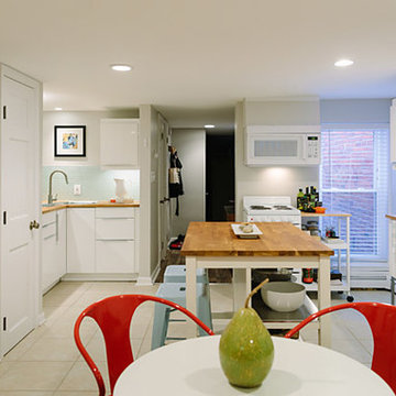 Independence Ave. Residence