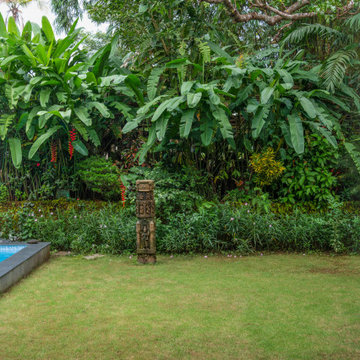 The Central Courtyard, Navovado