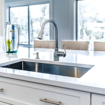 Spectacular Waterfront Kitchen