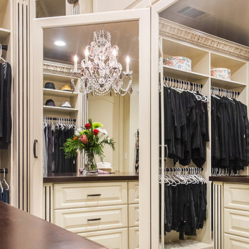Calabasas Dream Master Closet for Her