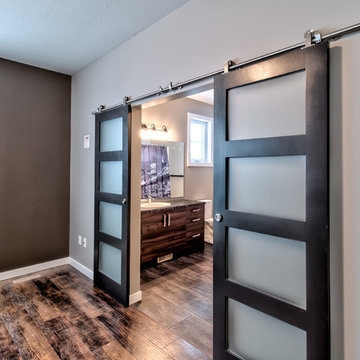 The Hip #2- 1320 Sq Ft modified bi-level