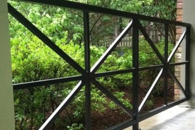 Inspiration for a contemporary home design remodel in Little Rock