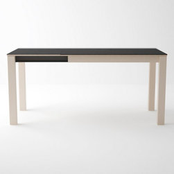 Quadra Mesa Table Side View - Products
