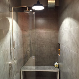 Industrial Badezimmer mit Zementfliesen Ideen, Design & Bilder - Juli