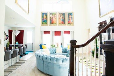 Minimalist living room photo in Houston