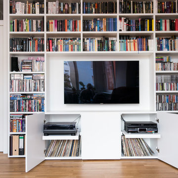 Multimedia Bibliothek