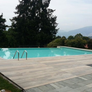 'Oak' porcelain planks - residential pool deck