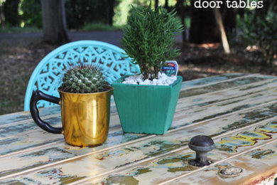 Inspiration for an eclectic home design in Gold Coast - Tweed.