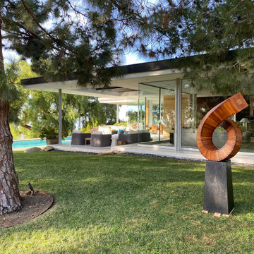 Malibu Crest