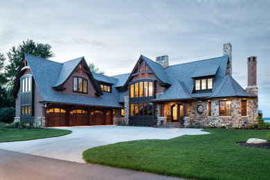 This is an example of a traditional home design in Minneapolis.