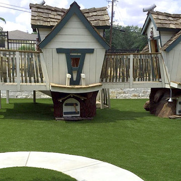 Little Sunshine’s Playhouse and Preschool