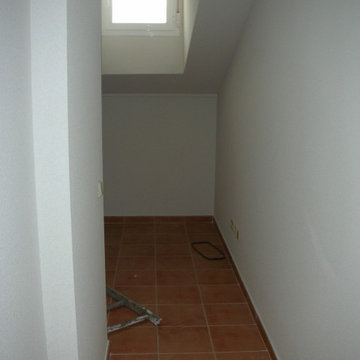 Edificio 4 apartamentos, 242,05 metros cuadrados.