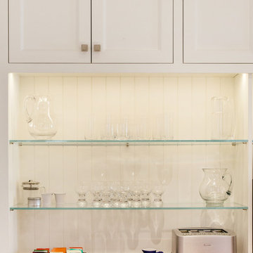 MADISON AVE. KITCHEN