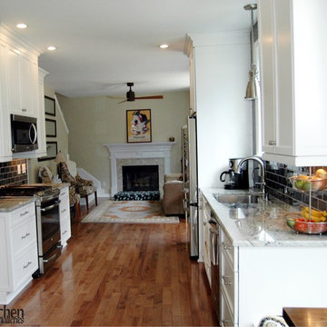 Beautiful Built-in Style Kitchen with Breakfast Nook