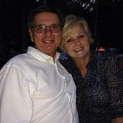 Janet Jones's photo