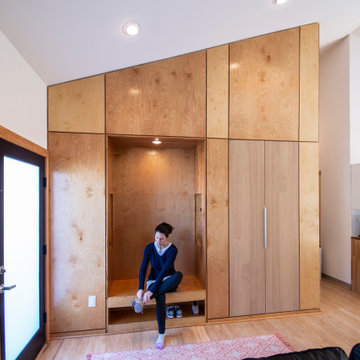 Basiq Blaq Residence