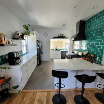 GREEN AND WHITE KITCHEN