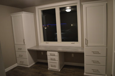 Home office - home office idea in Other