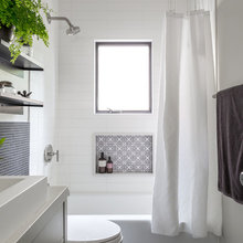 black and white bathrooms