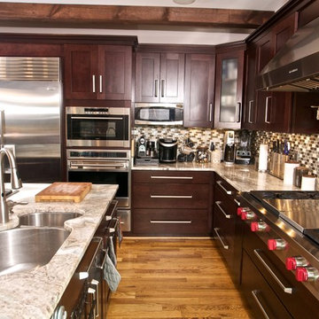 MODERN KITCHEN CHERRY