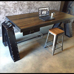 Cruz desk - Desks And Hutches