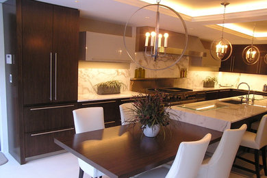Inspiration for a contemporary kitchen remodel in Chicago