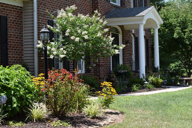 This is an example of a contemporary landscaping in Baltimore.
