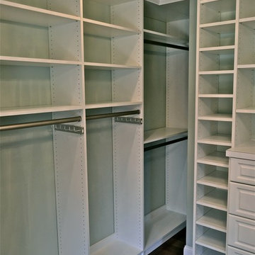 Master Walk-in