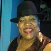 Mia White's photo