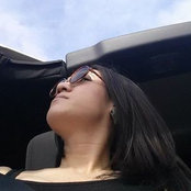 Liz Lovong's photo