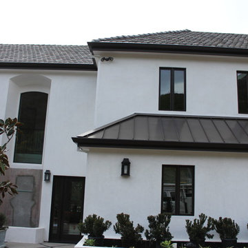 6 inch Angle Face/Flat Face Gutters with smooth Downspouts in Pacific Palisades
