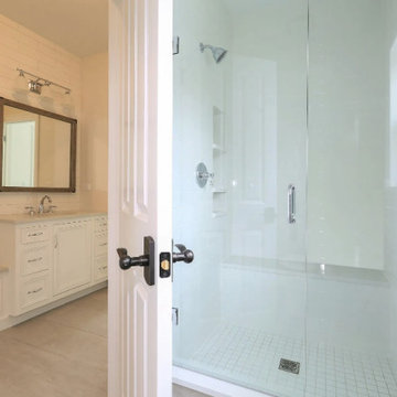 Transitional Farmhouse