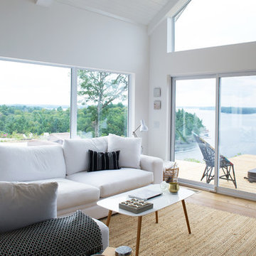 Lake Muskoka Contemporary Renovation