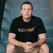 Christopher Guzik's photo