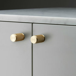 Furniture Knobs - Cabinet And Drawer Knobs