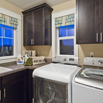 Symphony Ridge Laundry I