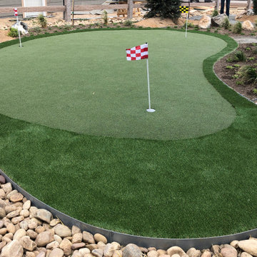Outdoor Fun: Sports Courts, Hot Tubs & More