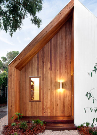 Современный Прихожая by Auhaus Architecture