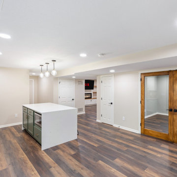 Traditional/Transitional Basement Finish Leawood, KS