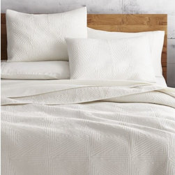 Triangle Ivory Bedding | CB2 - Bedding