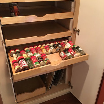Custom Pantry Pullout