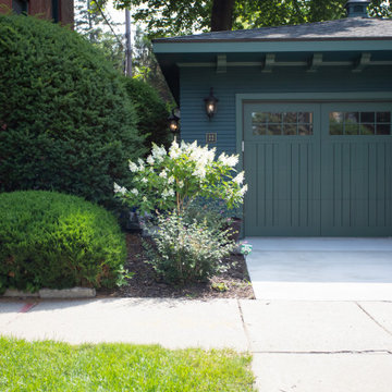 The Brownstone Garage